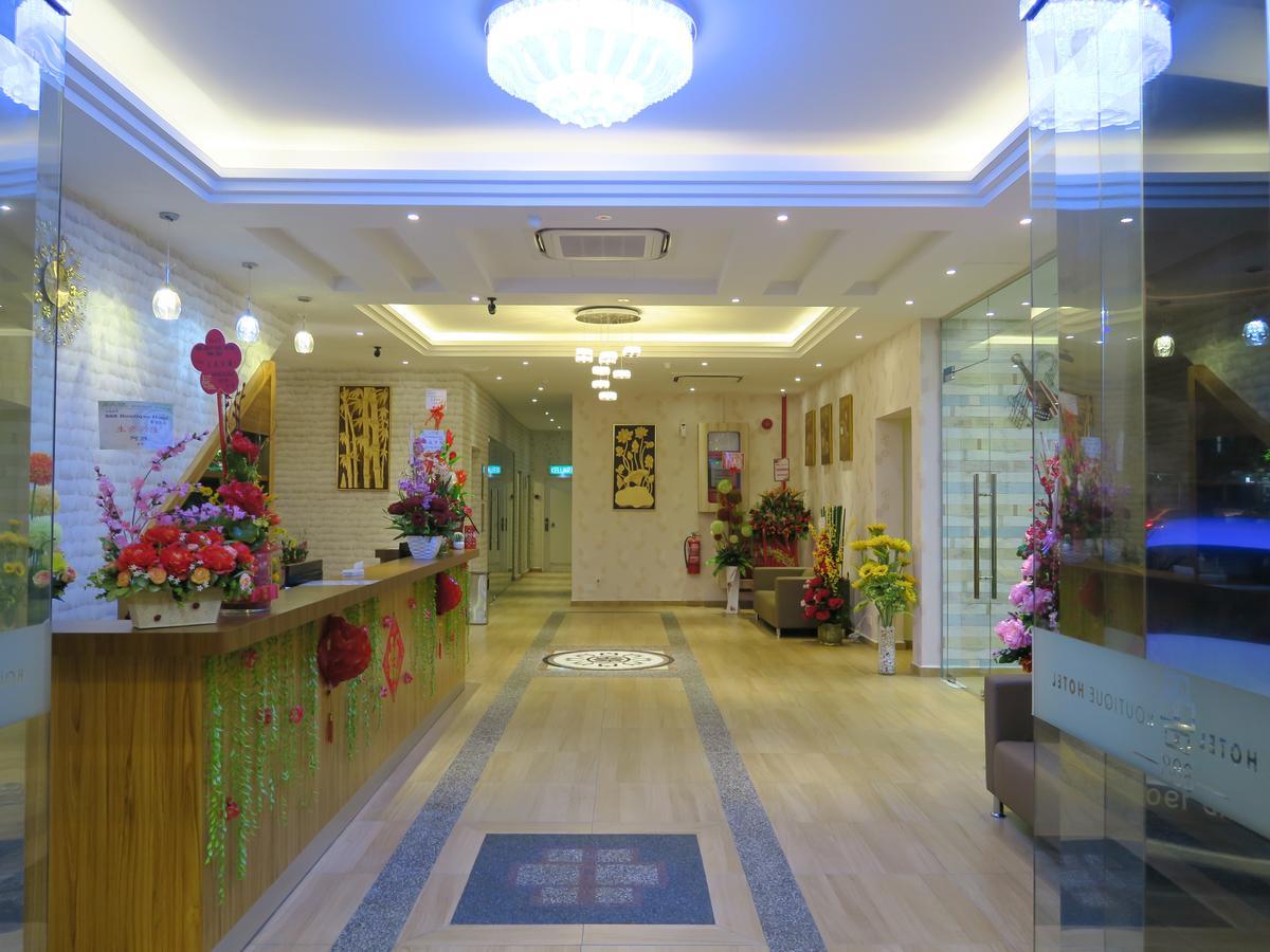 888 บูทิก โฮเต็ล Hotel บาตู ปาฮัท ภายนอก รูปภาพ
