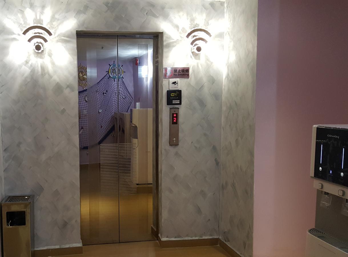 888 บูทิก โฮเต็ล Hotel บาตู ปาฮัท ภายนอก รูปภาพ
